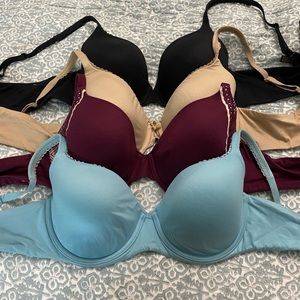 Set of four body by Victoria Bras